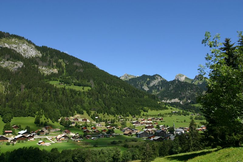 06-08-18-42-La-Chapelle-dAbondance_1